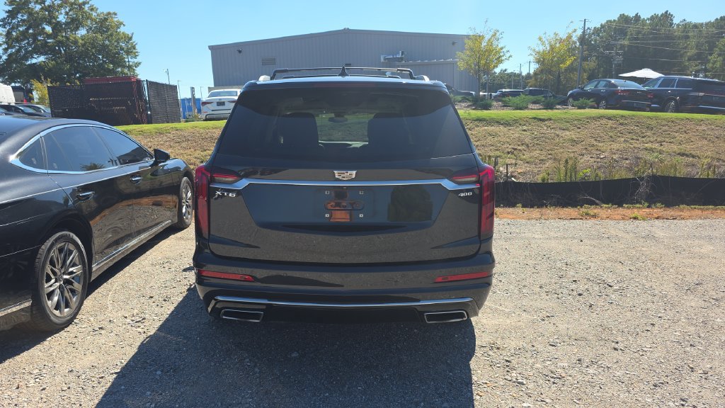 Used 2020 Cadillac XT6 Premium Luxury FWD image 5