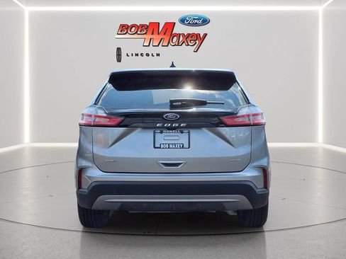 Used 2023 Ford Edge SEL w/ Convenience Package AWD/4WD image 6