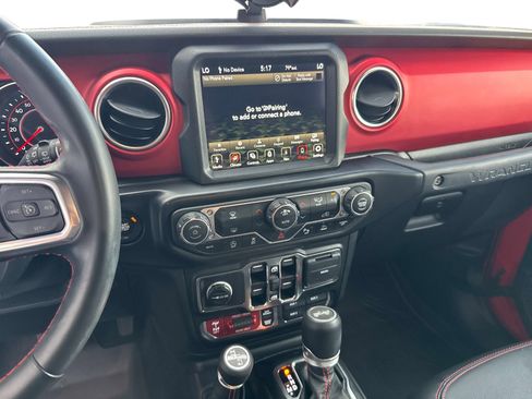 Used 2021 Jeep Wrangler Unlimited Rubicon AWD/4WD image 25