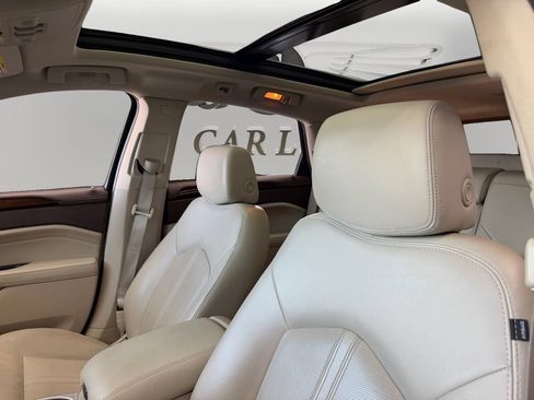 Used 2014 Cadillac SRX Luxury w/ Driver Awareness Package FWD image 9