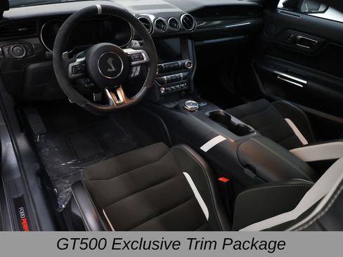 Used 2022 Ford Mustang Shelby GT500 w/ Carbon Fiber Track Pack RWD image 15