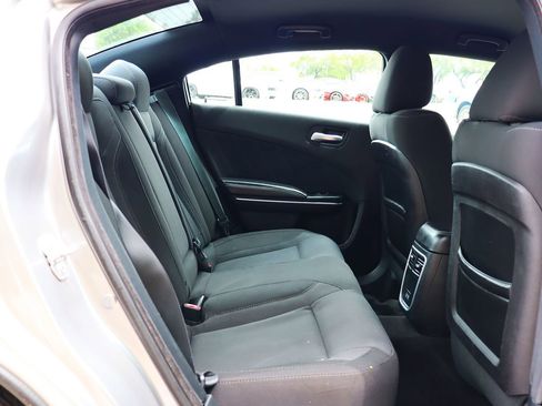Used 2018 Dodge Charger SXT Plus w/ Driver Confidence Group RWD image 27