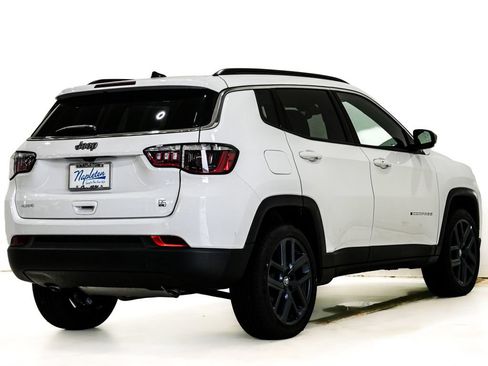 New 2026 Jeep Compass Latitude AWD/4WD image 7