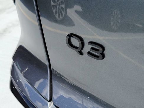 New 2026 Audi Q3 quattro 2.0T AWD/4WD image 5