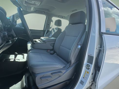 Used 2016 Chevrolet Silverado 3500 W/T AWD/4WD image 16