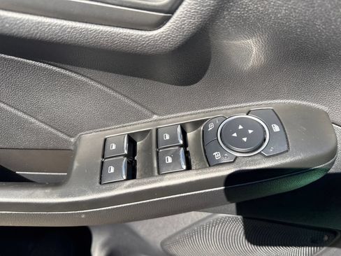 Used 2025 Ford Escape SE FWD image 11