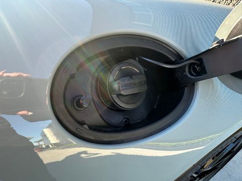 Used 2025 Porsche 911 Targa 4 GTS image 43