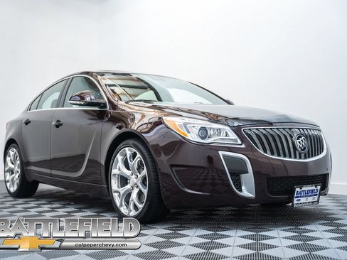 Used 2017 Buick Regal GS FWD image 1