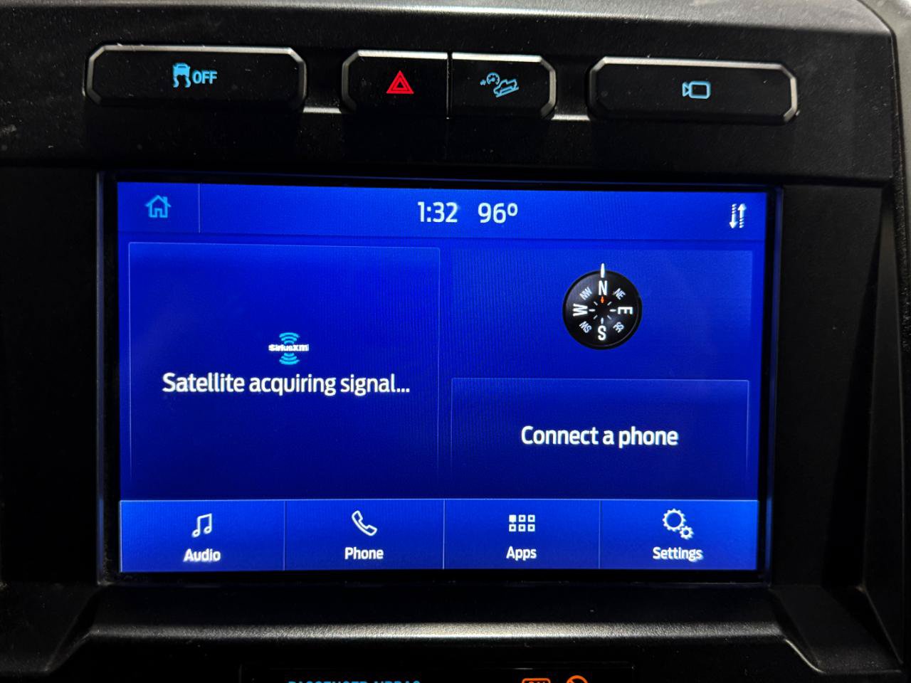 Used 2022 Ford F250 XLT w/ XLT Value Package AWD/4WD image 4