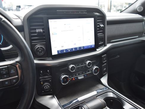 Used 2022 Ford F150 Platinum w/ FX4 Off-Road Package AWD/4WD image 15