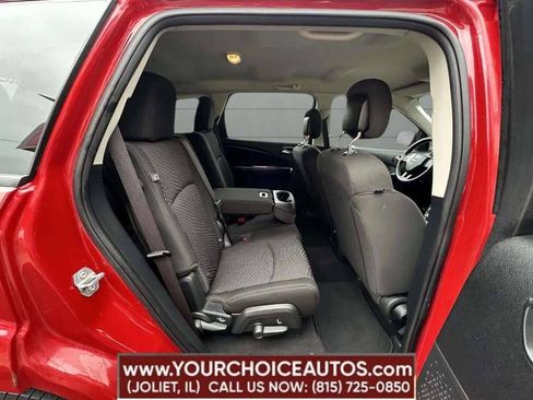Used 2020 Dodge Journey SE FWD image 22