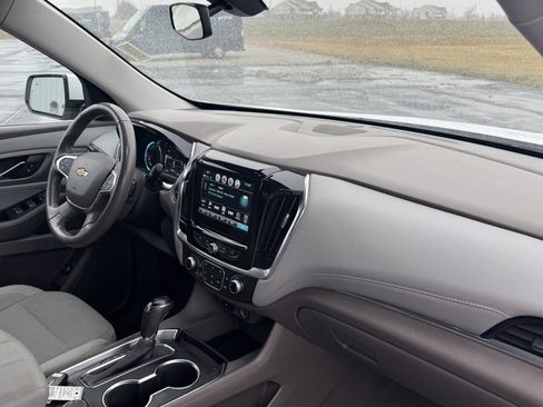 Used 2019 Chevrolet Traverse LT image 21