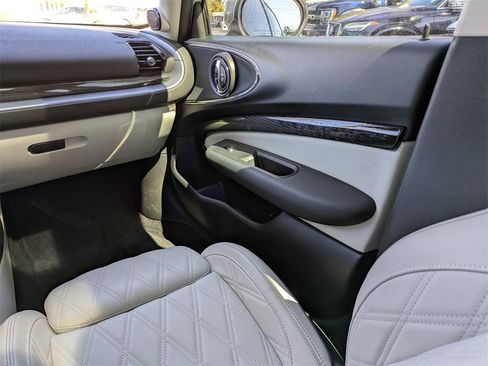 Used 2024 MINI Cooper Clubman S image 19