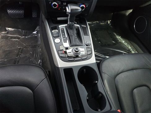 Used 2015 Audi A4 2.0T Premium Plus image 31