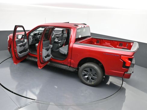 New 2025 Ford F150 Lightning Flash image 30