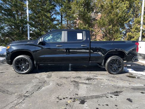 Used 2024 Chevrolet Silverado 1500 Custom Trail Boss w/ Midnight Edition image 7