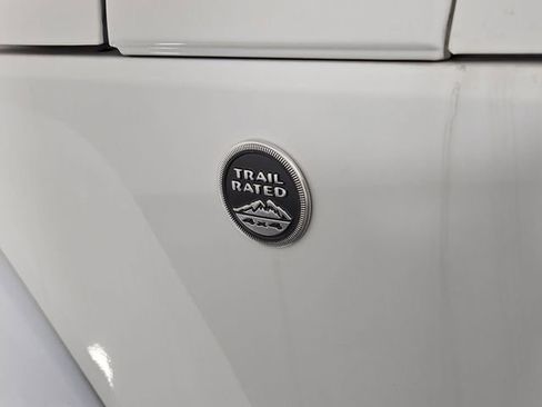 Used 2018 Jeep Wrangler Unlimited Sahara w/ Dual Top Group image 26