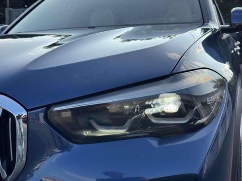 Used 2020 BMW X5 xDrive50i w/ Premium Package AWD/4WD image 14