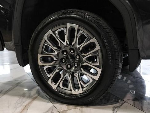 Used 2024 GMC Sierra 1500 Denali Ultimate AWD/4WD image 48