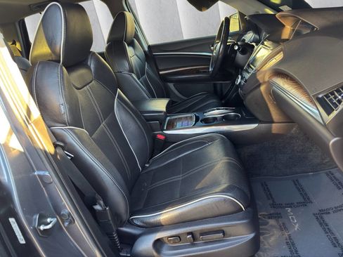 Used 2018 Acura MDX SH-AWD w/ Advance Package image 15