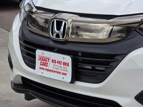 Used 2022 Honda HR-V EX image 7