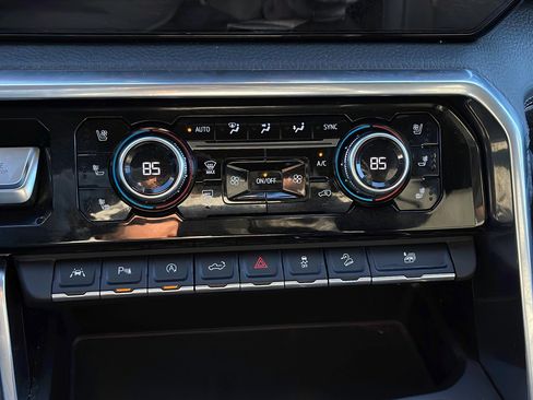 Used 2022 GMC Sierra 1500 Denali w/ Denali Reserve Package image 17