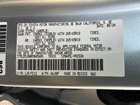 Used 2024 Toyota Tacoma TRD Sport w/ TRD Sport Upgrade Package AWD/4WD image 28