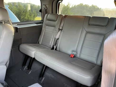 Used 2003 Ford Expedition XLT RWD image 10