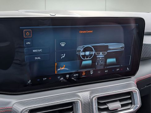 Used 2025 Ford Mustang GT Premium image 20