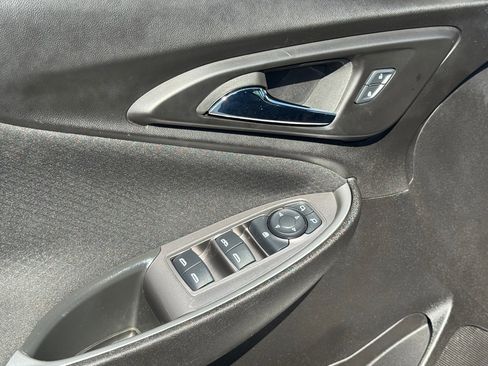 Used 2024 Chevrolet Malibu LT image 30