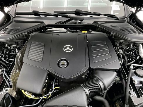 Used 2026 Mercedes-Benz E 350 image 9