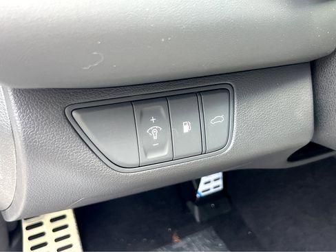 New 2026 Genesis G70 3.3T Sport Prestige image 16