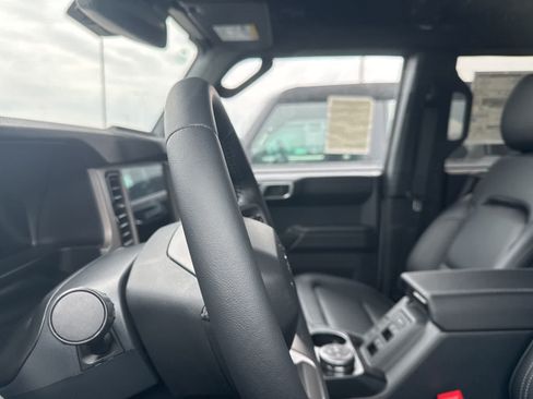 New 2026 Ford Bronco Outer Banks AWD/4WD image 29