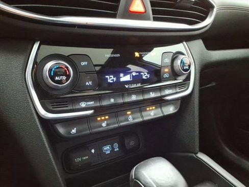 Used 2020 Hyundai Santa Fe Limited image 35