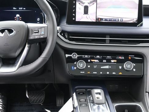 New 2026 INFINITI QX60 Sport image 14