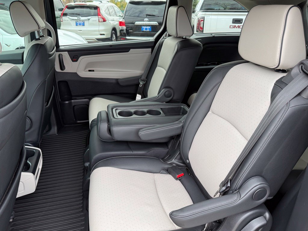 Certified 2025 Honda Odyssey Elite image 12
