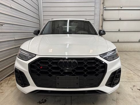 Used 2024 Audi SQ5 Premium Plus AWD/4WD image 2