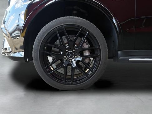 Used 2019 Mercedes-Benz GLE 63 AMG 4MATIC w/ Premium 3 Package image 12