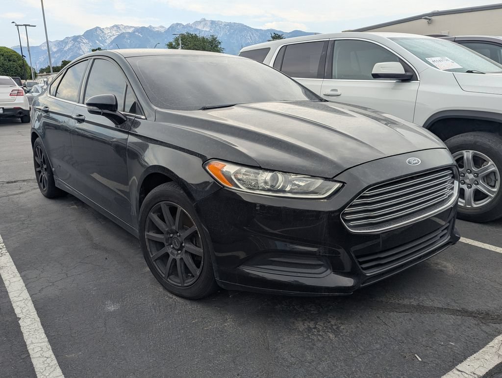 Used 2014 Ford Fusion SE FWD image 1