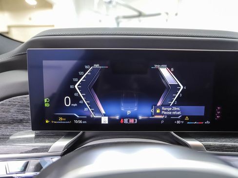 Used 2025 BMW 760i xDrive 760i xDrive w/ Executive Package image 14