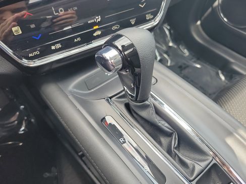 Used 2022 Honda HR-V EX image 28