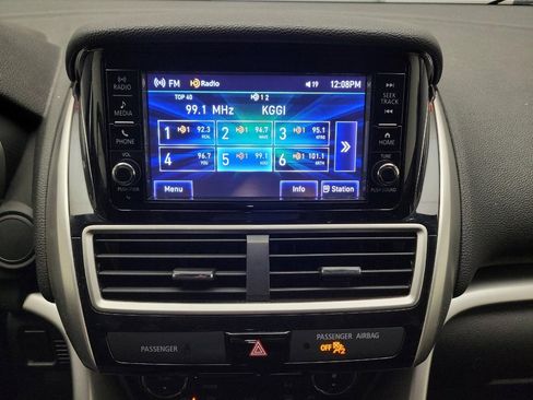 Used 2019 Mitsubishi Eclipse Cross ES image 25