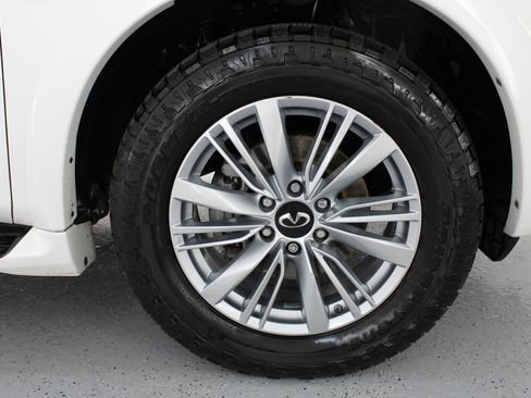 Used 2019 INFINITI QX80 Luxe w/ All-Season Package image 93