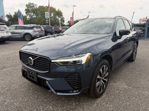 Certified 2024 Volvo XC60 B5 Core w/ Protection Package Premier AWD/4WD image 1