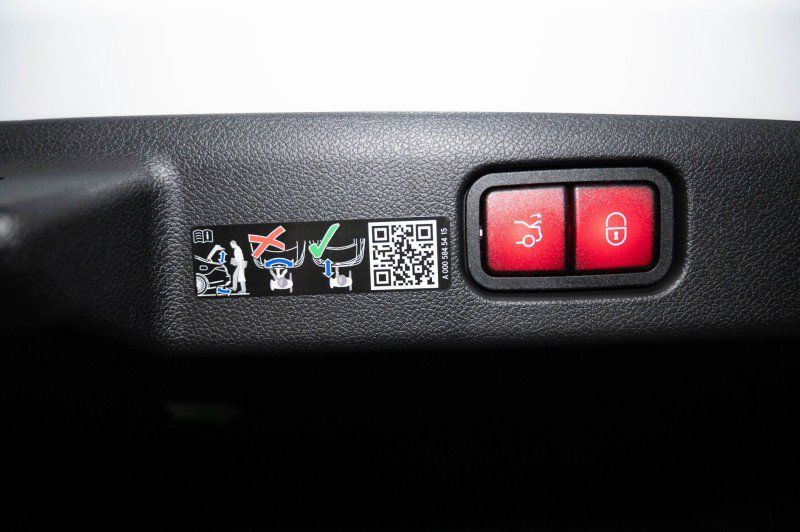 New 2027 Mercedes-Benz E 53 AMG e 4MATIC Sedan image 34