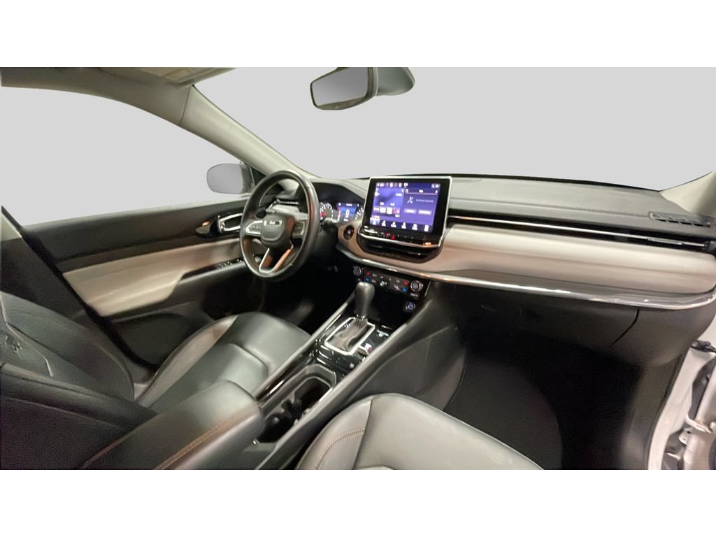 Used 2022 Jeep Compass Limited AWD/4WD image 18