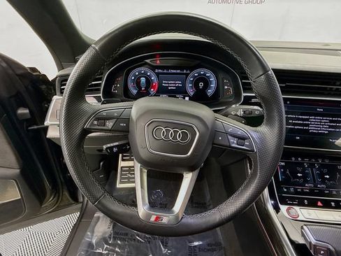 Used 2022 Audi SQ8 Prestige AWD/4WD image 11