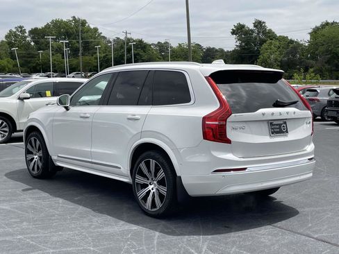 Certified 2023 Volvo XC90 B6 Ultimate w/ Lounge Package AWD/4WD image 5
