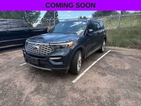Used 2023 Ford Explorer Platinum w/ Technology Package AWD/4WD image 1