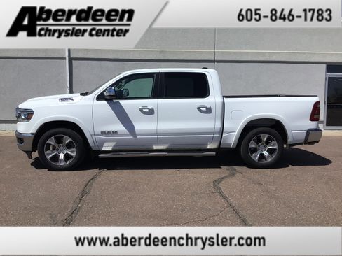 Used 2022 RAM 1500 Laramie AWD/4WD image 1